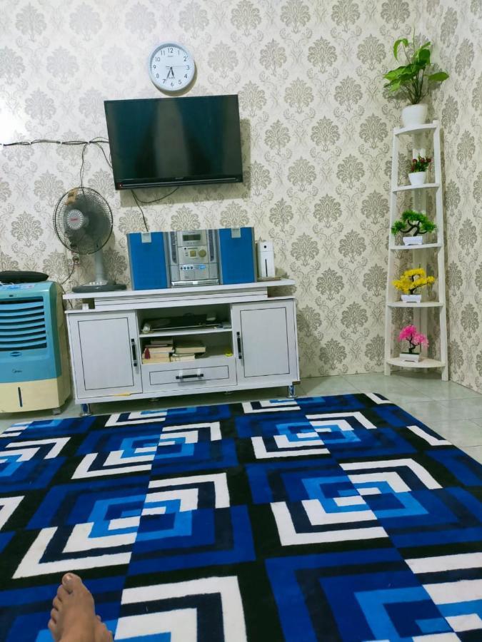 Shifana Homestay Syariah Джокьякарта Экстерьер фото